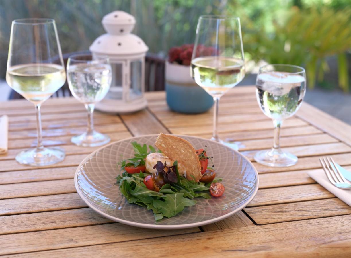 Ferienhaus Fuer 8 Personen Mit Kamin & Terrasse ボルテンハーゲン エクステリア 写真