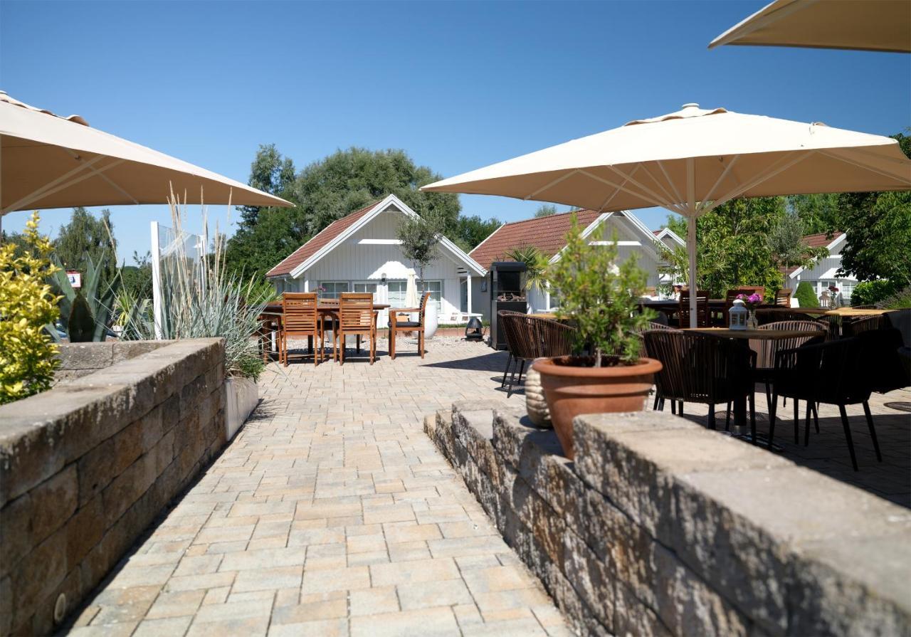 Ferienhaus Fuer 8 Personen Mit Kamin & Terrasse ボルテンハーゲン エクステリア 写真